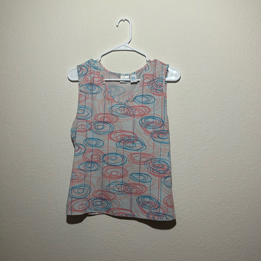 Women’s sports tank top